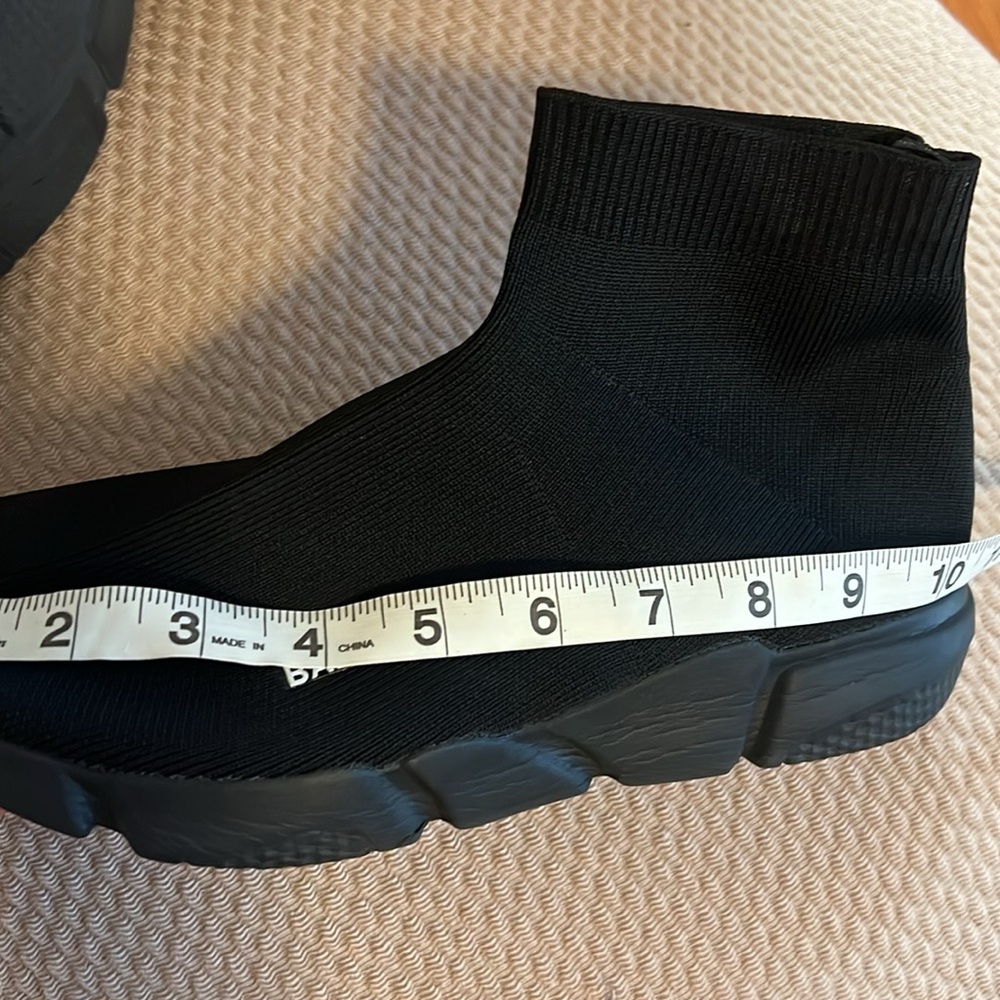 Balenciaga Speed Recycled Knit Sneakers - Picture 8 of 8